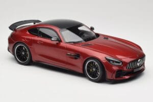 Mercedes AMG GT R C190 Jupiter Red Metallic Minichamps 1:18 155036027 Metalli — kuva 4 / 6