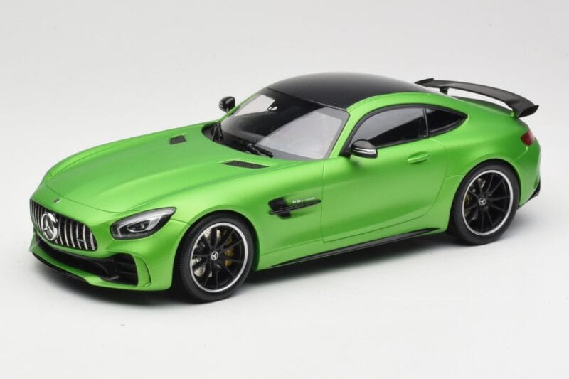 Mercedes AMG GT R C190 Matta Vihreä Minichamps 1:18 155036020 Metalli