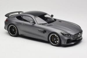 Mercedes AMG GT R C190 Matta Harmaa Metallic Minichamps 1:18 155036026 Metalli — kuva 4 / 6