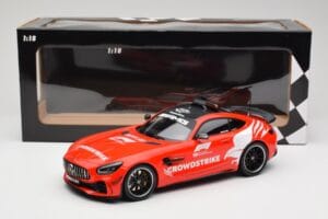 Mercedes AMG GT R C190 Safety Car F1 2021 Minichamps 1:18 155036095 Metalli — kuva 6 / 6
