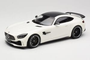 Mercedes AMG GT R C190 Valkoinen Metallic Minichamps 1:18 155036028 Metalli