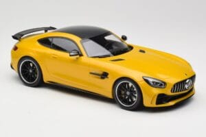 Mercedes AMG GT R C190 Keltainen Minichamps 1:18 155036021 Metalli — kuva 4 / 6