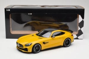 Mercedes AMG GT R C190 Keltainen Minichamps 1:18 155036021 Metalli — kuva 6 / 6