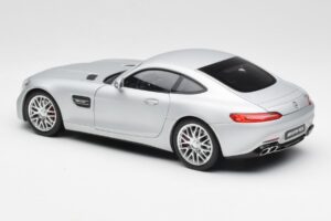 Mercedes AMG GT S C190 Designo Iridium Hopea Magno Norev 1:18 B66960485 Metalli — kuva 7 / 8