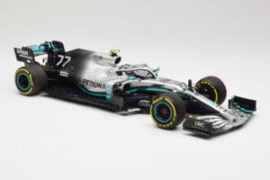 Mercedes AMG Petronas Motorsport W10 #77 V. Bottas 2nd Place Chinese GP 2019 Minichamps 1:18 110190377 Metalli — kuva 4 / 6