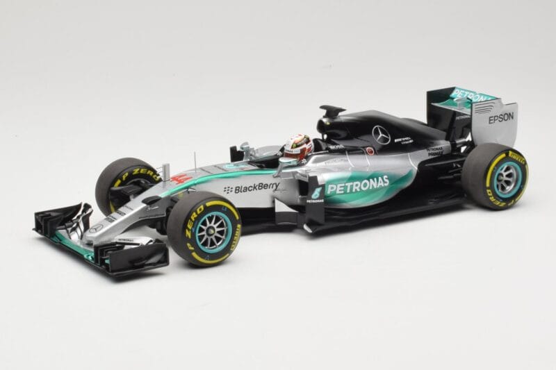 Mercedes AMG Petronas W06 Hybrid #44 L. Hamilton F1 World Champion 2015 Minichamps 1:18 186150044 Metalli