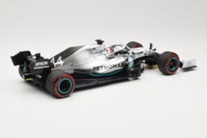 Mercedes AMG Petronas W10 #44 L. Hamilton Winner German GP 2019 Minichamps 1:18 110191144 Metalli — kuva 2 / 6