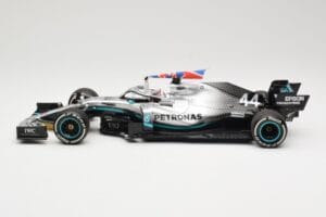 Mercedes AMG Petronas W10 #44 L. Hamilton Winner British GP 2019 Minichamps 1:18 110191044 Metalli — kuva 3 / 6