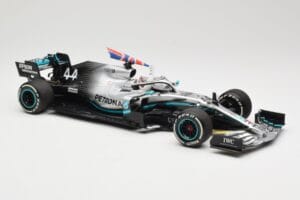 Mercedes AMG Petronas W10 #44 L. Hamilton Winner British GP 2019 Minichamps 1:18 110191044 Metalli — kuva 4 / 6