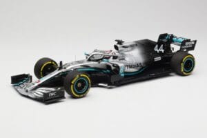 Mercedes AMG Petronas W10 #44 L. Hamilton F1 World Champion 2019 Minichamps 1:18 110190044 Metalli