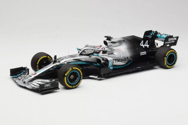 Mercedes AMG Petronas W10 #44 L. Hamilton F1 World Champion 2019 Minichamps 1:18 110190044 Metalli
