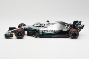 Mercedes AMG Petronas W10 #77 V. Bottas British GP 2019 Minichamps 1:18 110191077 Metalli — kuva 3 / 6