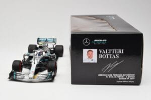 Mercedes AMG Petronas W10 #77 V. Bottas British GP 2019 Minichamps 1:18 110191077 Metalli — kuva 6 / 6