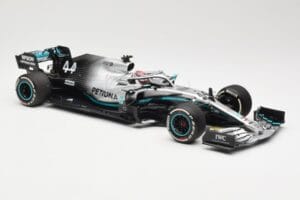 Mercedes AMG Petronas W10 EQ Power+ #44 L. Hamilton USA GP F1 World Champion 2019 Minichamps 1:18 110191844 Metalli — kuva 5 / 7