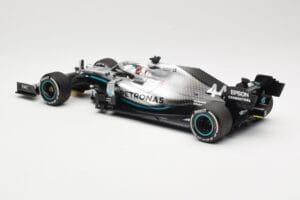 Mercedes AMG Petronas W10 EQ Power+ #44 L. Hamilton USA GP F1 World Champion 2019 Minichamps 1:18 110191844 Metalli — kuva 6 / 7