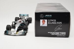 Mercedes AMG Petronas W10 EQ Power+ #44 L. Hamilton USA GP F1 World Champion 2019 Minichamps 1:18 110191844 Metalli — kuva 7 / 7