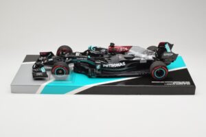 Mercedes AMG Petronas W12 E Performance #44 L. Hamilton Bahrain GP 2021 Minichamps 1:18 113210144 Metalli