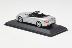 Mercedes AMG SL63 R230 Hopea Wheels Type 2 Minichamps 1:43 SL63001 Metalli — kuva 3 / 4