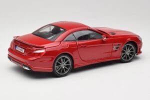 Mercedes AMG SL 63 R231 Punainen Maisto 1:18 36199 Metalli — kuva 3 / 8