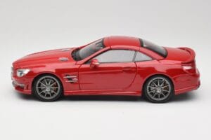 Mercedes AMG SL 63 R231 Punainen Maisto 1:18 36199 Metalli — kuva 4 / 8