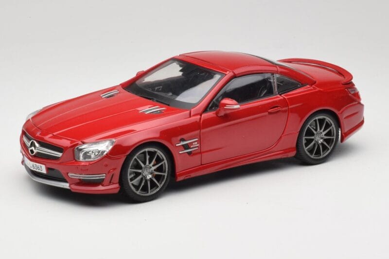 Mercedes AMG SL 63 R231 Punainen Maisto 1:18 36199 Metalli
