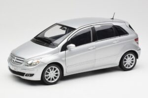 Mercedes B-Class W245 Hopea Kyosho 1:18 B66962326 Metalli