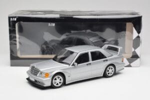 Mercedes 190E W201 2.5-16 EVO 2 Astral Hopea Metallic Minichamps 1:18 155036101 Metalli — kuva 6 / 6
