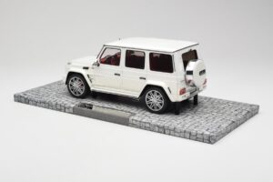 Mercedes Brabus B63 620 Widestar Pearl White Minichamps 1:18 107032201 Metalli — kuva 5 / 6