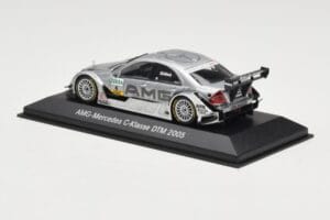 Mercedes C-Class C203 #4 J. Alesi HWA DTM 2005 Minichamps 1:43 B66962230 Metalli — kuva 3 / 4