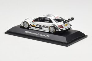 Mercedes C-Class C204 DTM #7 P. di Resta DTM 2010 Minichamps 1:43 B66961413 Metalli — kuva 3 / 4