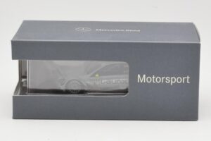 Mercedes C-Class C204 #8 R. Schumacher HWA DTM 2010 Minichamps 1:43 B66961414 Metalli — kuva 4 / 4
