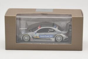 Mercedes C-Class #9 DaimlerChrysler Bank B. Spengler HWA DTM 2006 Minichamps 1:43 B66962254 Metalli — kuva 4 / 4