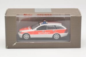 Mercedes C-Class S203 Notarzt Minichamps 1:43 430030190 Metalli — kuva 4 / 4