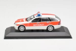 Mercedes C-Class S203 Notarzt Minichamps 1:43 430030190 Metalli