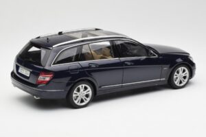 Mercedes C-Class S204 T-Modell Tanzanite Sininen AUTOart 1:18 B66962352 Metalli — kuva 3 / 8