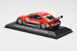 Mercedes C-Class W203 #2 B. Schneider DTM 2006 Minichamps 1:43 B66962252 Metalli — kuva 3 / 4