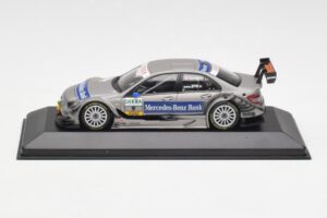 Mercedes C-Class W204 #9 B. Spengler DTM 2009 Minichamps 1:43 400093909 Metalli