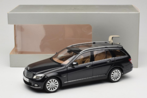 Mercedes C-Class W204 Estate Obsidian Black AUTOart 1:18 B66962349 Metalli — kuva 8 / 8
