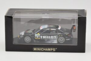 Mercedes C-Class W204 #4 Team AMG Mercedes R. Schumacher DTM 2009 Minichamps 1:43 400093904 Metalli — kuva 4 / 4