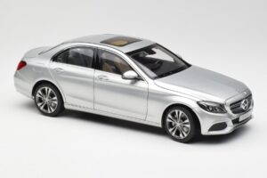 Mercedes C-Class W205 Iridium Hopea Metallic Norev 1:18 B66960253 Metalli — kuva 6 / 8