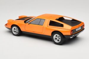 Mercedes C111 II White Autumn Metallic Norev 1:18 183050 Metalli — kuva 7 / 10