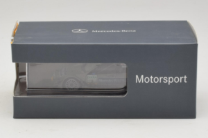 Mercedes C204 #3 B. Spengler HWA AG DTM 2010 Minichamps 1:43 B66960136 Metalli — kuva 5 / 5