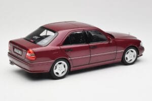 Mercedes AMG C36 W202 Almandine Punainen Norev 1:18 B66040706 Metalli — kuva 3 / 8