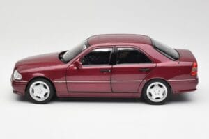 Mercedes AMG C36 W202 Almandine Punainen Norev 1:18 B66040706 Metalli — kuva 4 / 8