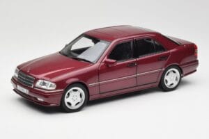 Mercedes AMG C36 W202 Almandine Punainen Norev 1:18 B66040706 Metalli