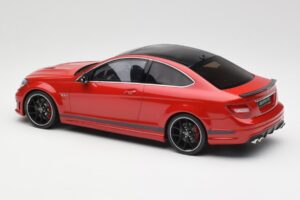 Mercedes AMG C63 W204 Edition 507 Punainen GT Spirit 1:18 GT920 Hartsi — kuva 4 / 5