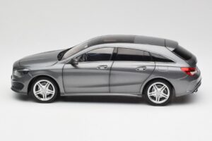 Mercedes CLA C117 Mountain Harmaa Norev 1:18 B66960351 Metalli — kuva 4 / 8