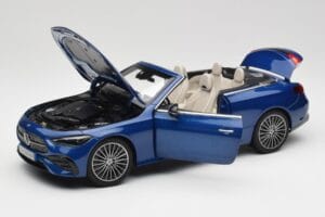 Mercedes CLE Avoauto A236 Sininen Norev 1:18 B66960653 Metalli — kuva 2 / 9