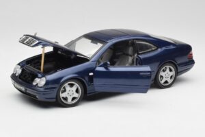 Mercedes CLK 55 AMG C209 Sininen Metallic Anson 1:18 30343 Metalli — kuva 2 / 8