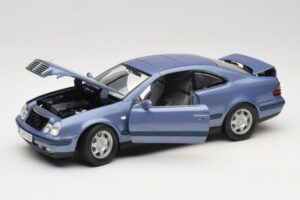 Mercedes CLK C208 Violetti Anson 1:18 30330 Metalli — kuva 2 / 8